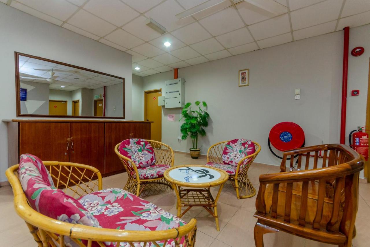 Oyo 702 D View Hotel Mersing Exterior foto