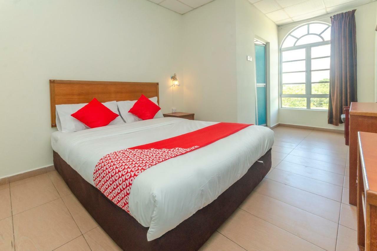 Oyo 702 D View Hotel Mersing Exterior foto