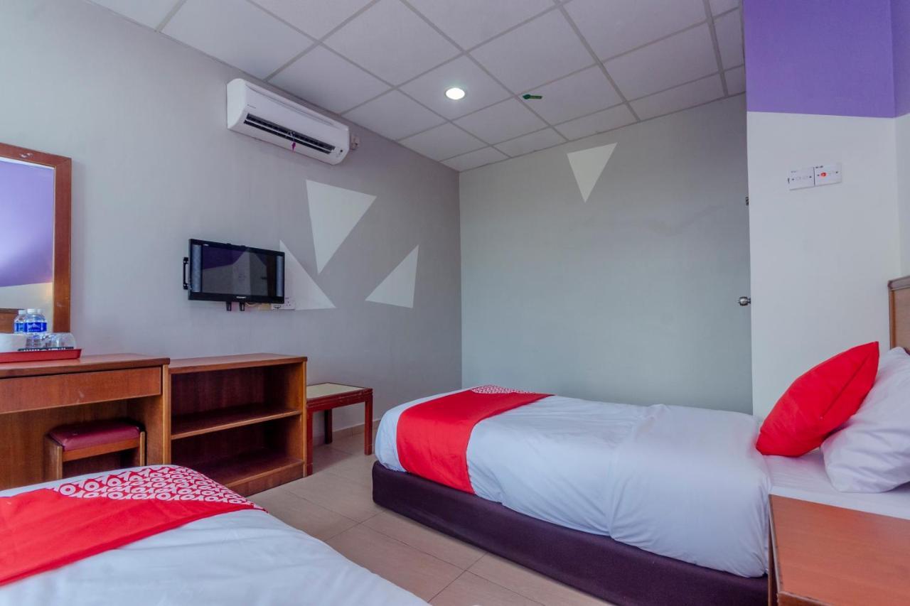 Oyo 702 D View Hotel Mersing Exterior foto