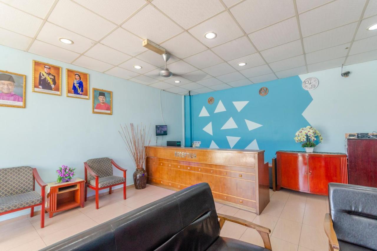 Oyo 702 D View Hotel Mersing Exterior foto